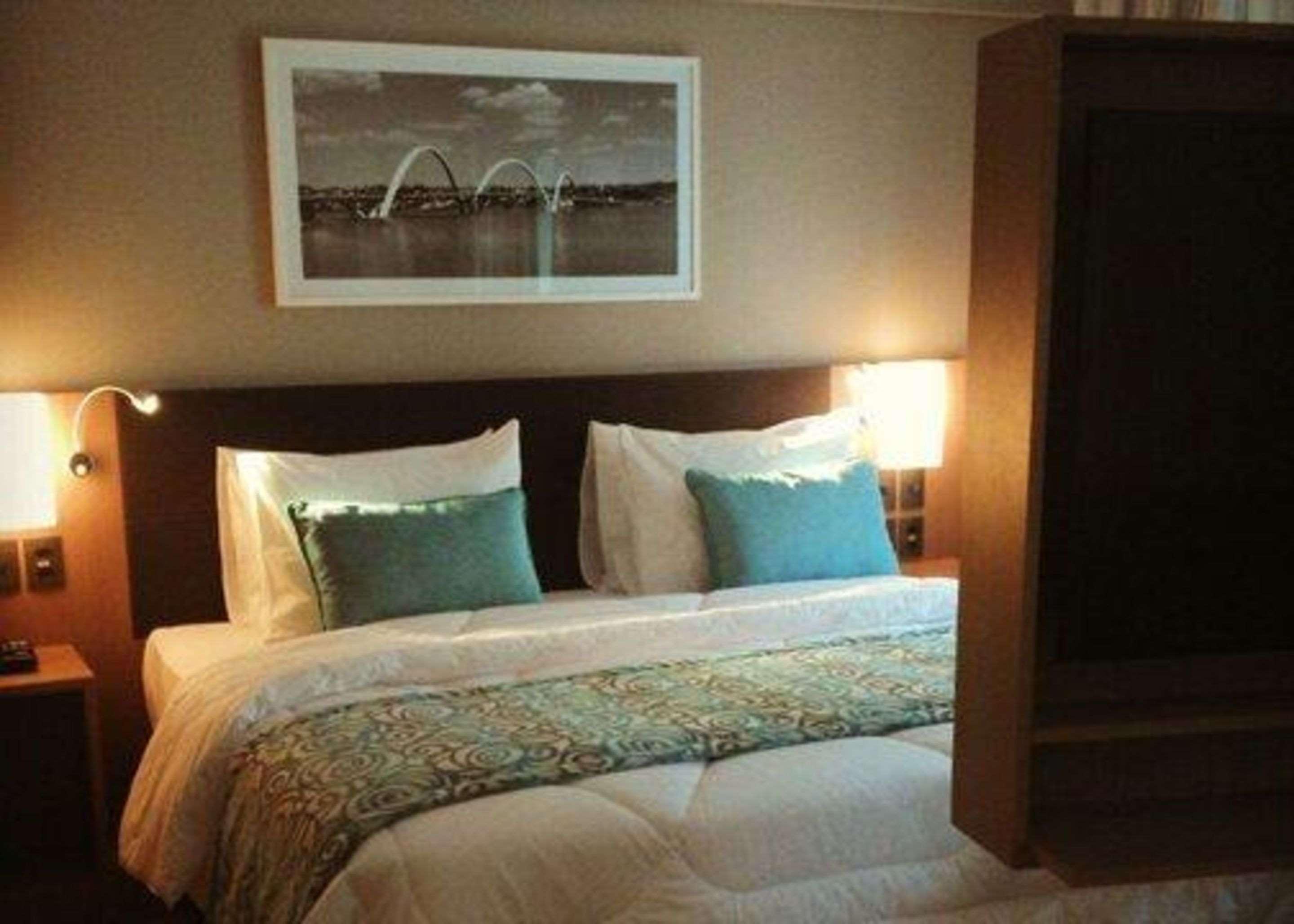 Hotel Quality Hotel&suites 4*