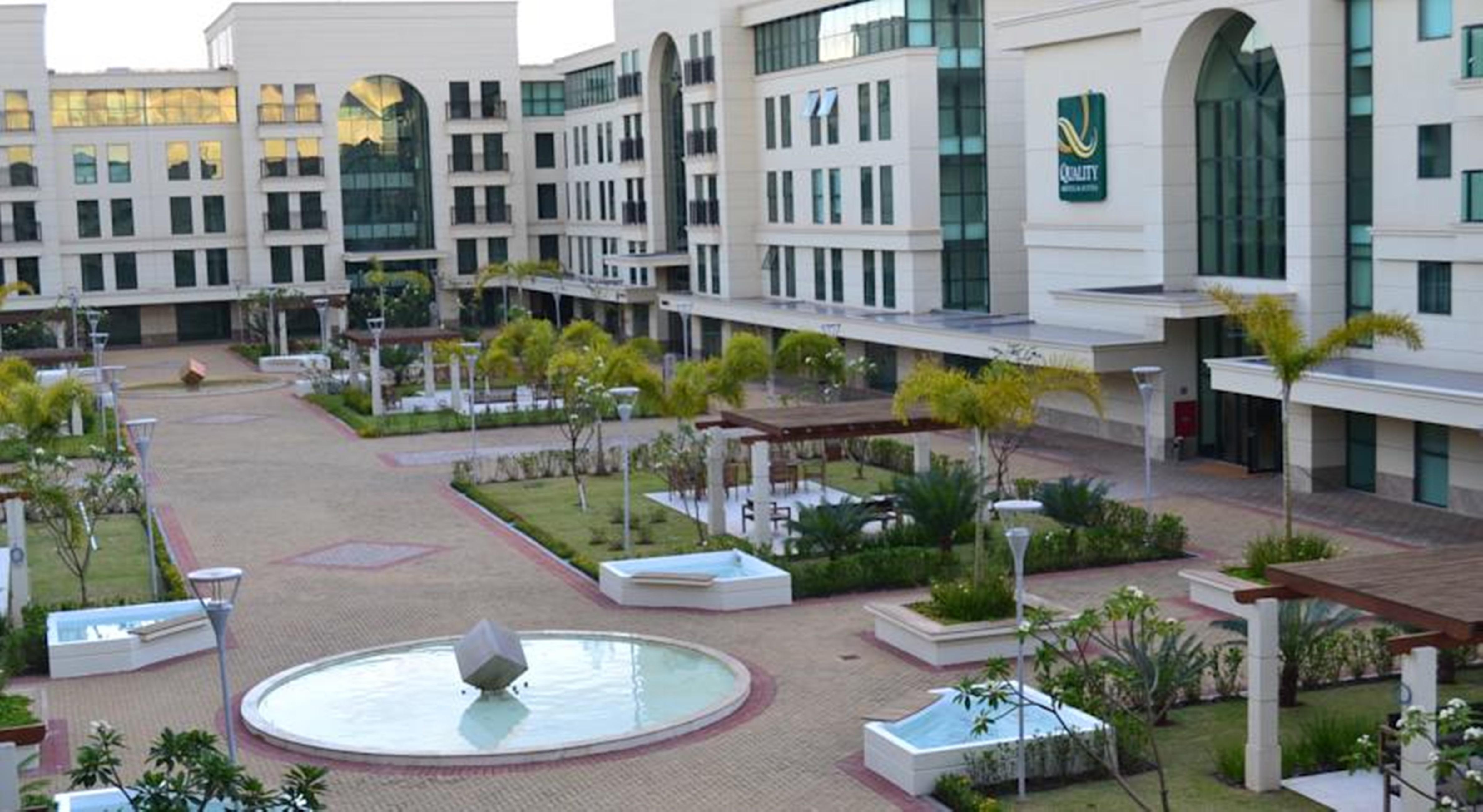 Quality Hotel&suites 4* Brasilia